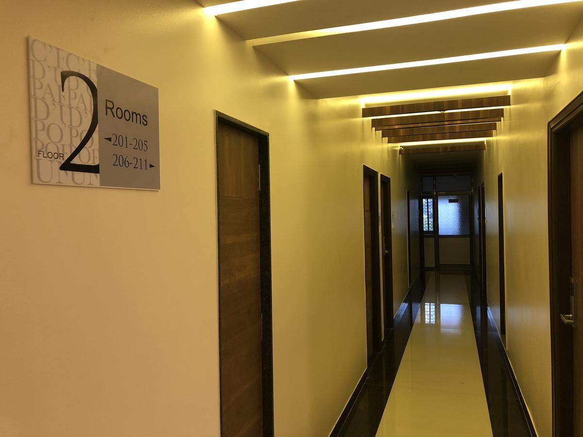 Kyriad Hotel Vijayapura By Othpl Bijāpur Extérieur photo
